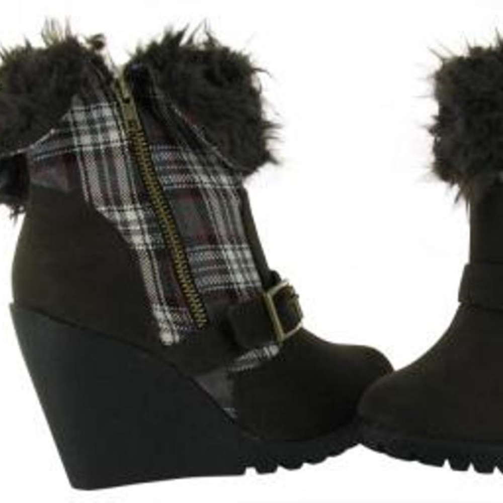 TOI ET MOI Fedel-06 Black Velvet Women Boots